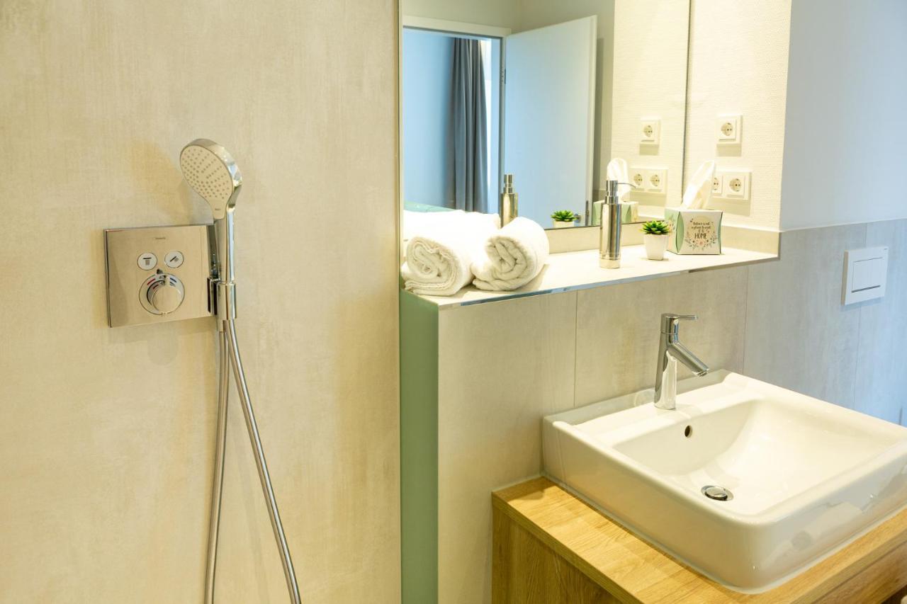 Aparthotel Am Pfaffenstein Klein-Winternheim Dış mekan fotoğraf